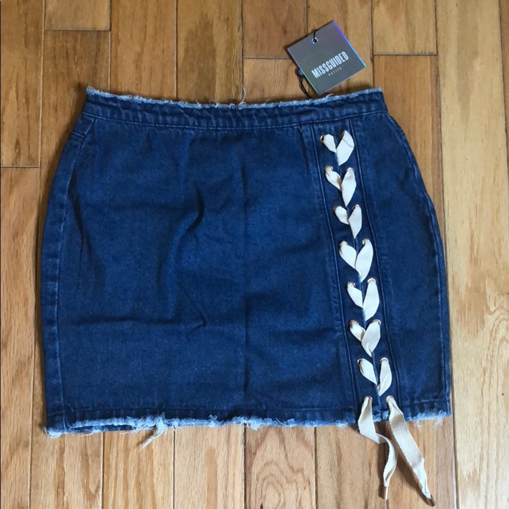 Missguided Petite Blue Lace Front Denim Skirt